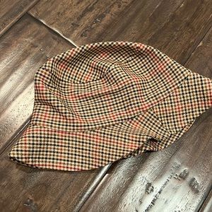 Brandy Melville bucket hat